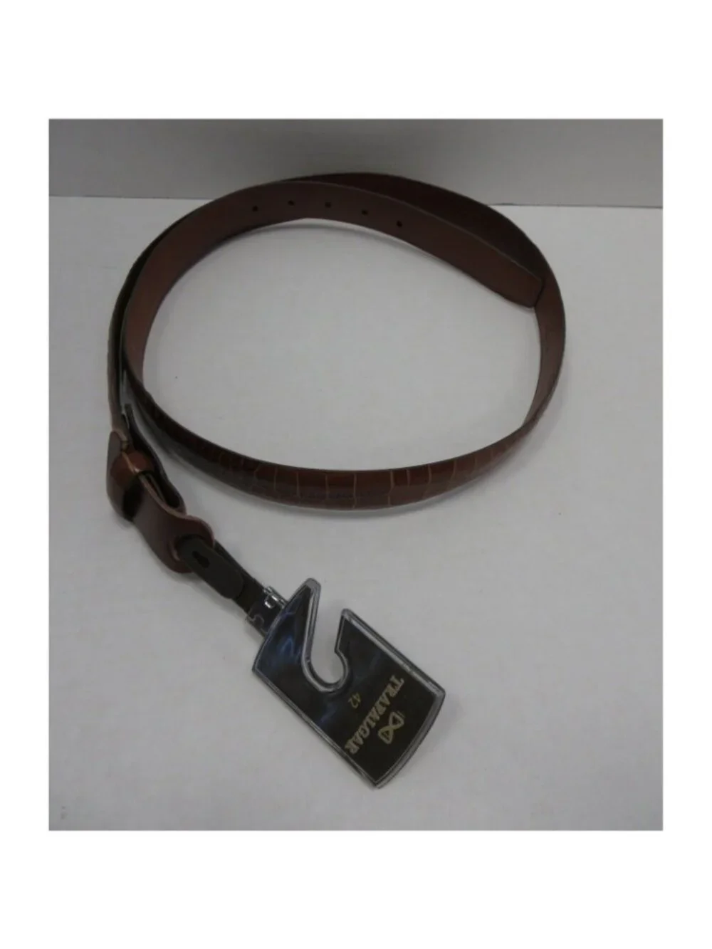 Trafalgar Belt 42 Tan Full Grain Leather Croc Embossed Classic NEW